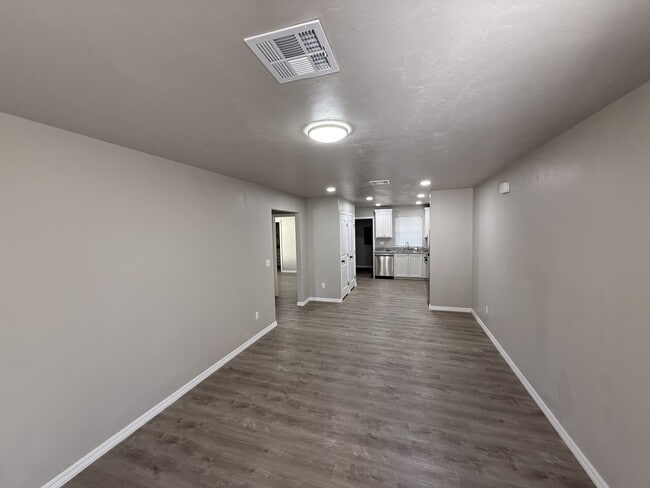 Photo - 220 N Johnston Ave