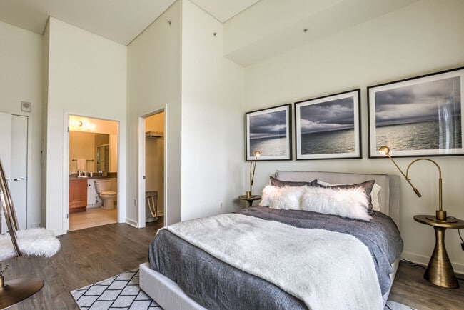 NoHo 14 apartments — community photo