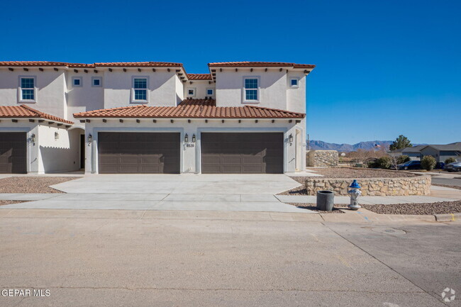 Building Photo - 6520 Harapon St Rental