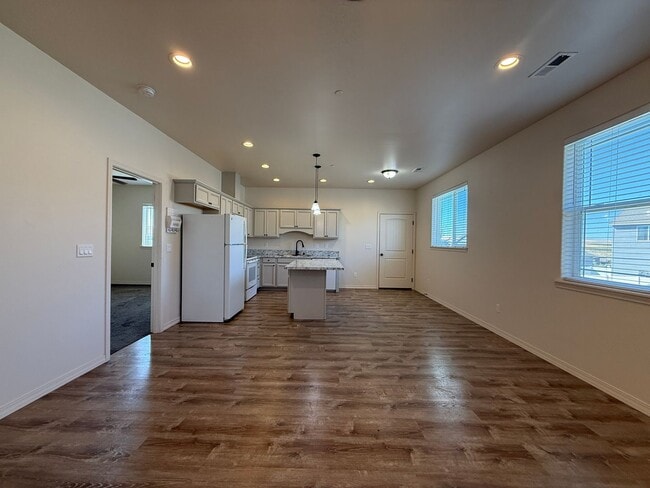 4823/4825 Barbera St