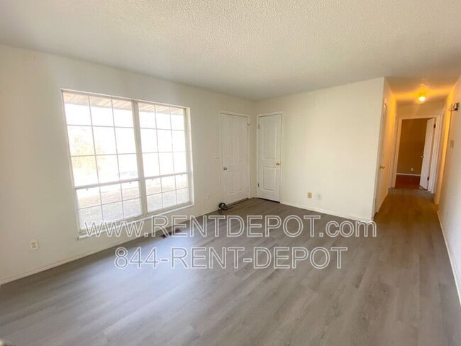 Photo - 1813 Coker Ave