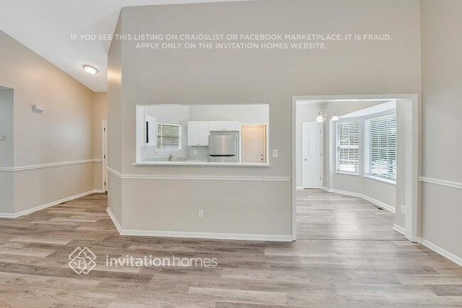 Photo - 112 Heathwick Dr