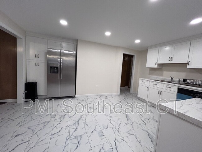 Photo - 121 Shaw St Unit 1