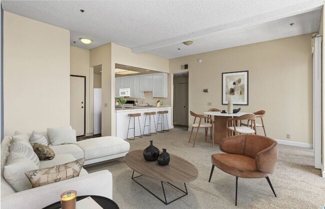 Photo - Diplomat Apartments