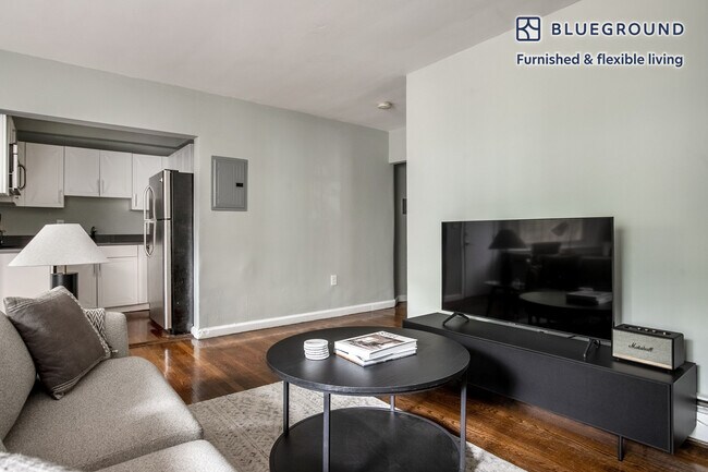 Photo - 45 Carlton St Unidad FL-1-ID909