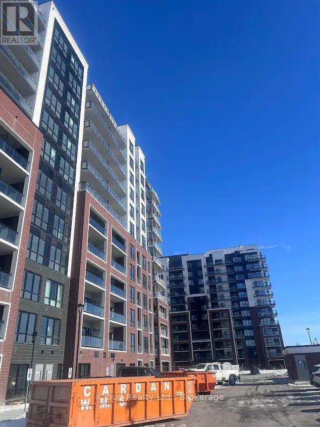 Photo - 51 Clarington Blvd Unité 415