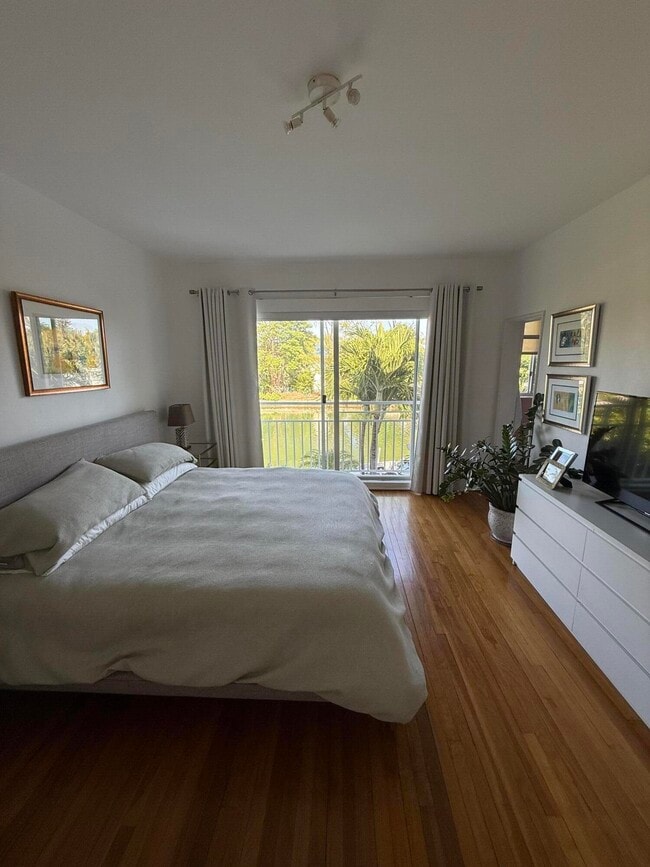 Photo - 3921 Meridian Ave Apartment Unit 3c