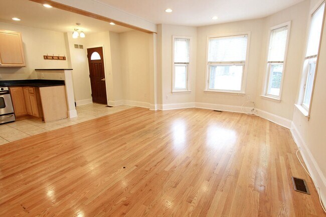 Photo - 25 Aspinwal Ave., #1, Brookline