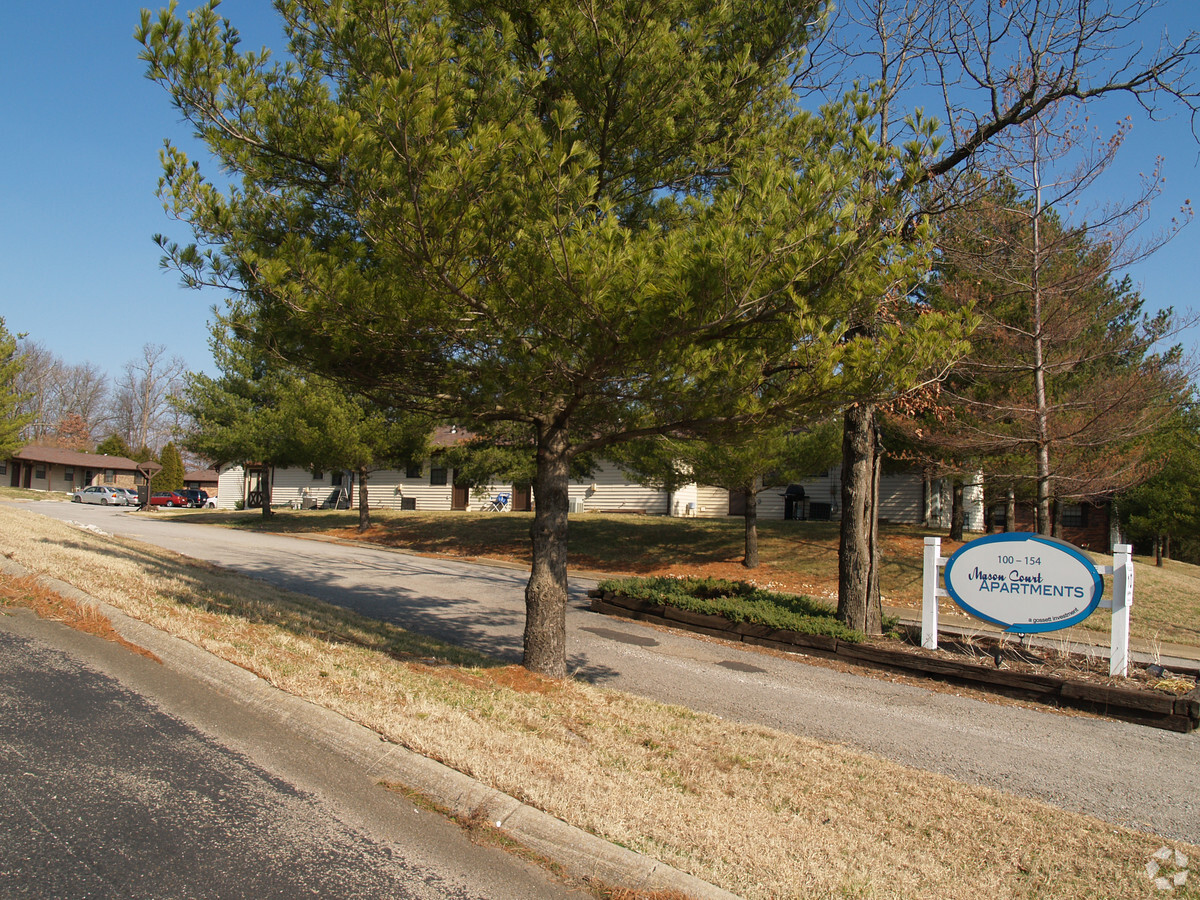 Mason Court Apartments - Mason Court Apartments
