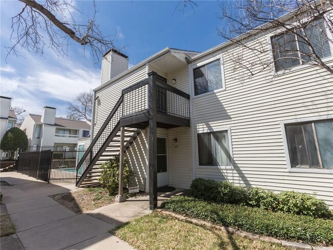 Photo - 7431 Holly Hill Dr Apartment Unit 227