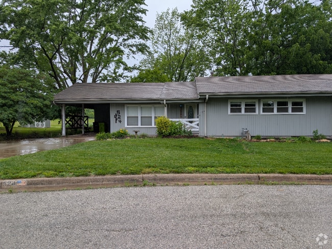 Building Photo - 524 Cactus Dr Rental
