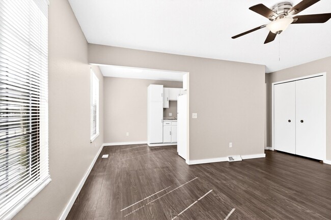 Walnut Woods Apartments