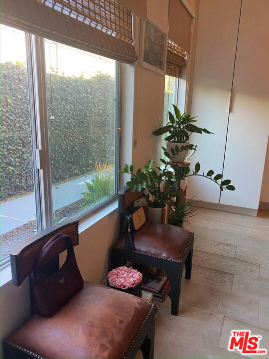 Photo - 713 Vernon Ave Unit 4