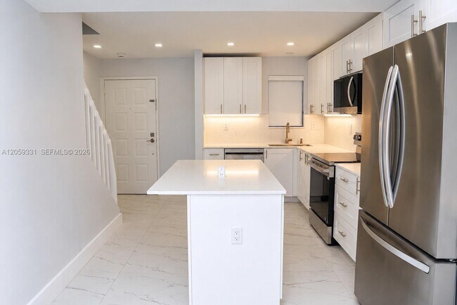 Photo - 2750 W 76th St Unit 203