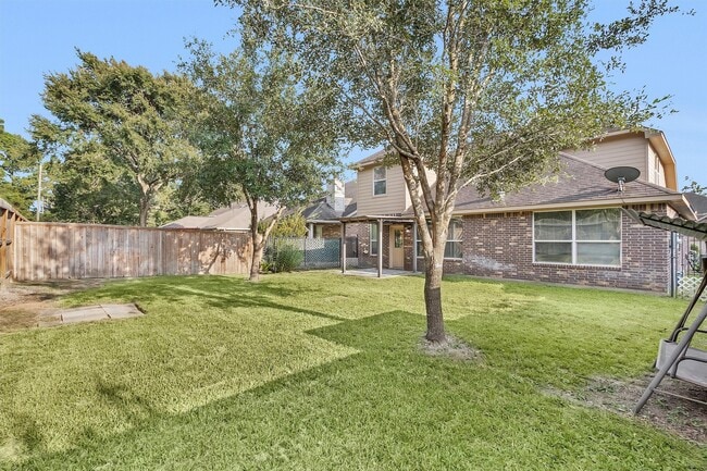 Building Photo - 115 N Hawkhurst Cir