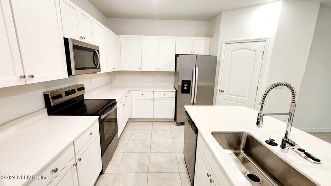 Photo - 307 Redbud Rd