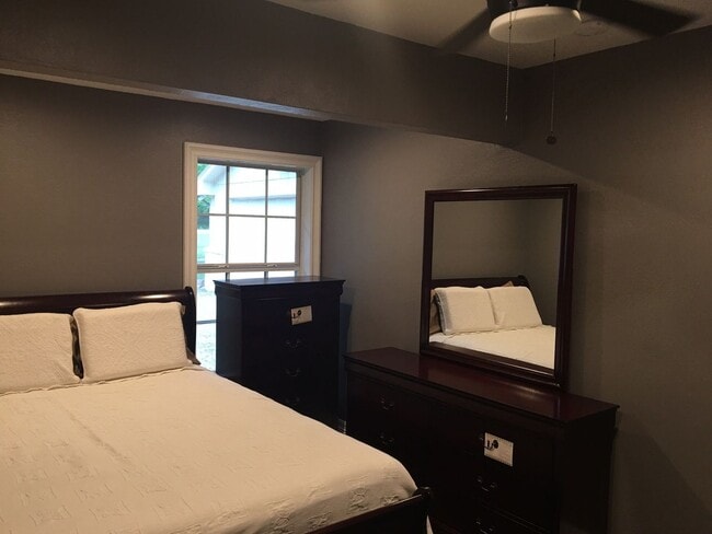 Photo - Charming 2BR House in Red Oak