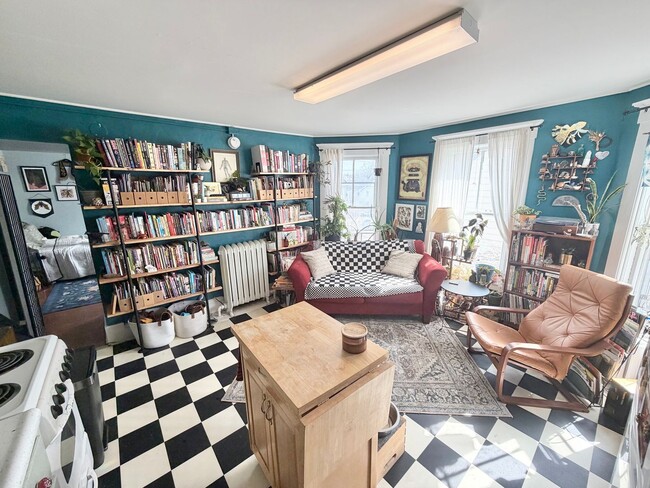 Photo - 1 Bedroom in Burlington VT Available 7/1! Unidad 3