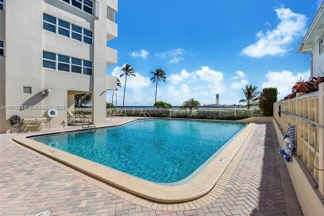 Photo - 2100 S Ocean Dr Unit 12L
