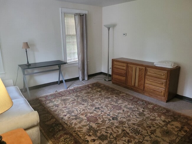Building Photo - 2155 Overlook Rd Unit apartment