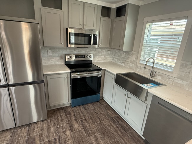 Photo - 10118 Falvey Lk Ln