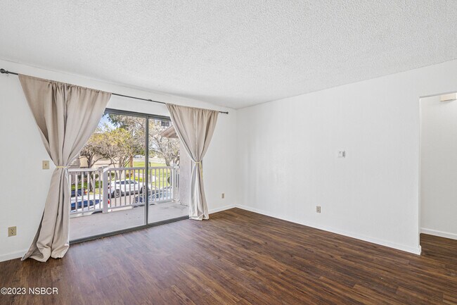 Photo - 3420 Santa Maria Way