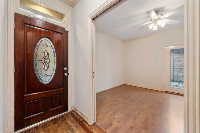 Photo - 1515 Hyde Park Blvd Unit 2