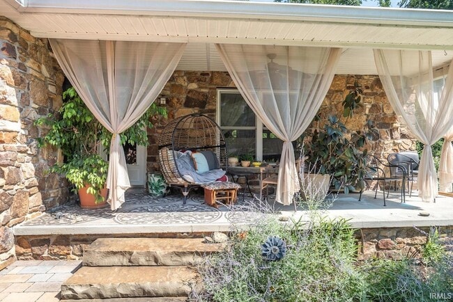 Photo - 1106 W Countryside Ln