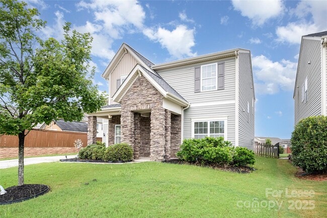 Photo - 3530 Alister Ave SW