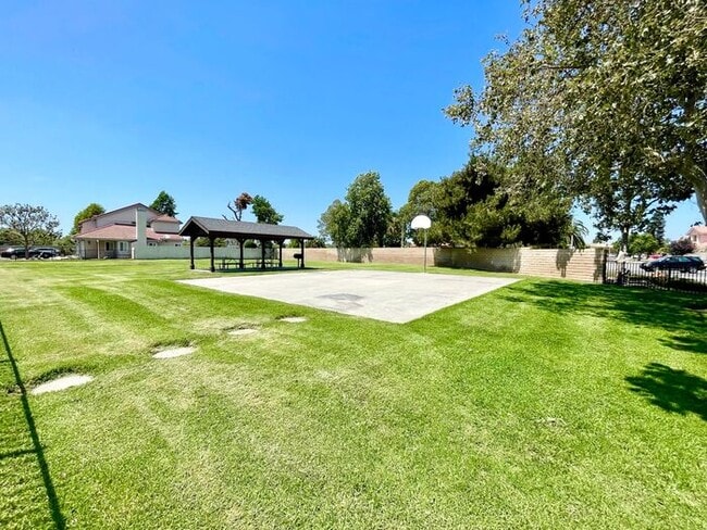 Photo - 3 Bed, 3 Bed House In The Stunning Willams...