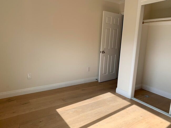 Photo - 522 Scott Ave Unit 522