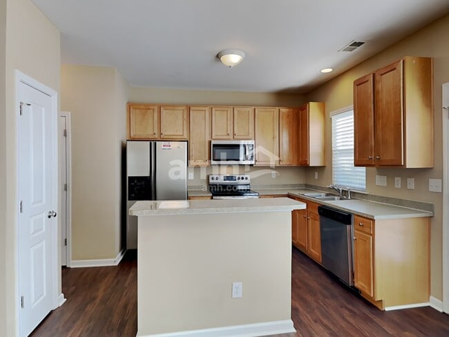 Photo - 1635 Bitter Creek Dr