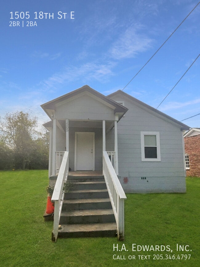 Photo - 1505 18th E St