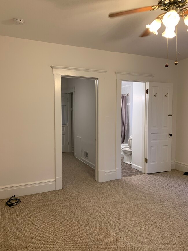 Photo - 118 N Thayer St Unidad Apt1