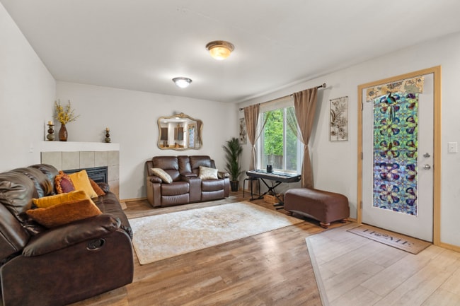 Photo - 18206 80th Ave E