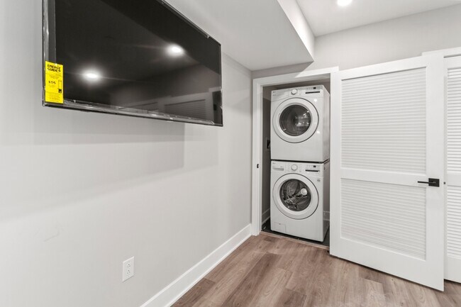 Photo - 520 N 37th St