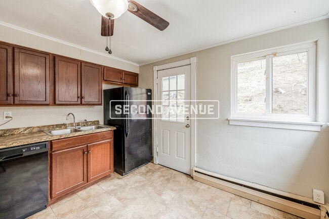 Photo - 9616 Glendale Rd