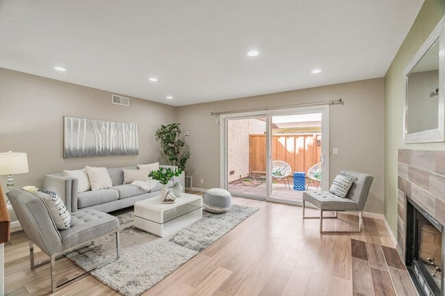 Photo - 7145 Rouse Ct Townhome