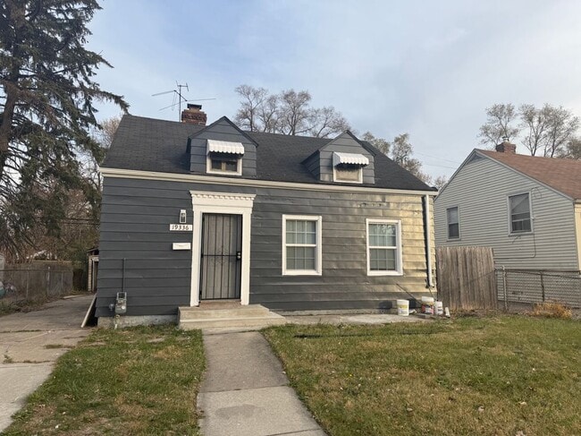 Photo - 19336 Binder St