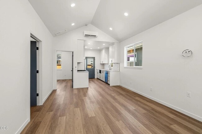 202 Gangnes Dr