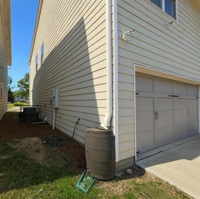 Photo - 602 Lofty Ln