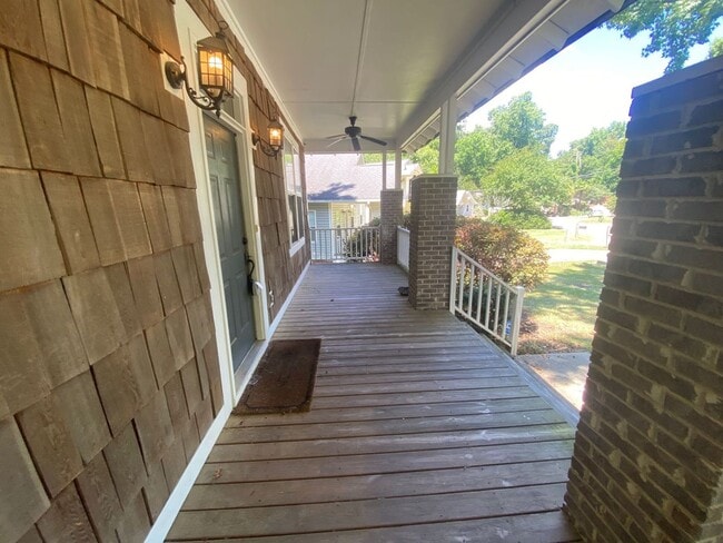 Photo - 35 Graymont Cir