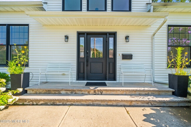 Photo - 519 Laurel Ave