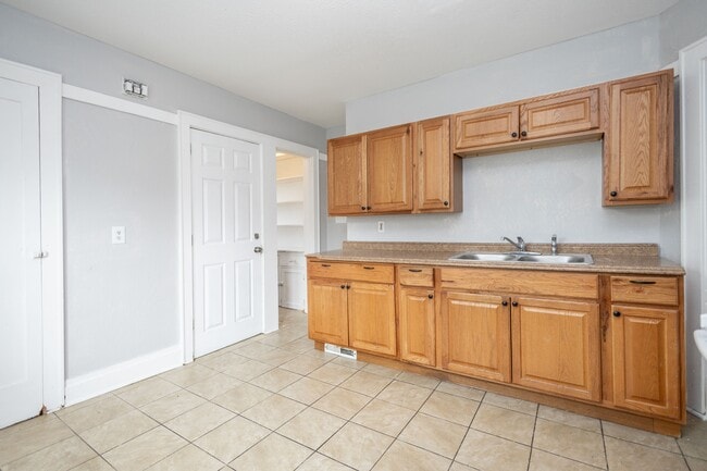 Photo - 4033 N 12th St