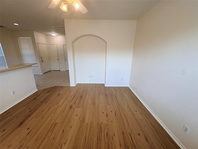 14403 Fairbuff Ln