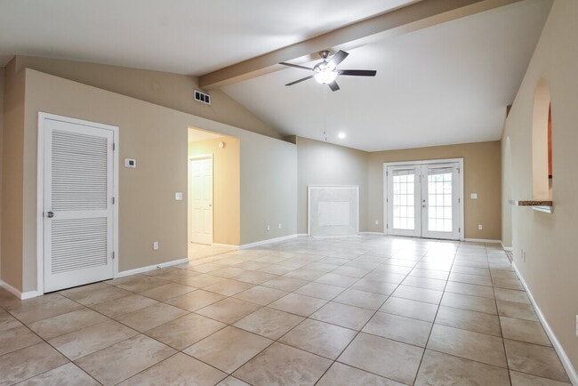 Photo - 8028 Bannockburn Dr