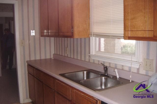 Photo - 607 Greenbriar Rd