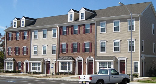 Photo - Tanyard Oaks