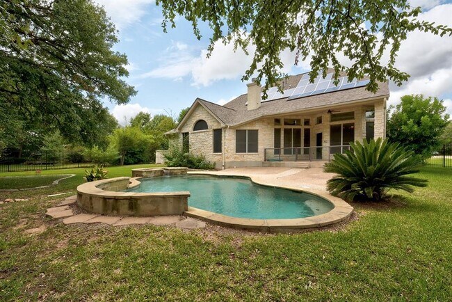 Photo - 40 Lovegrass Ln