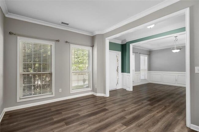Photo - 4220 Hunters Green Way NE